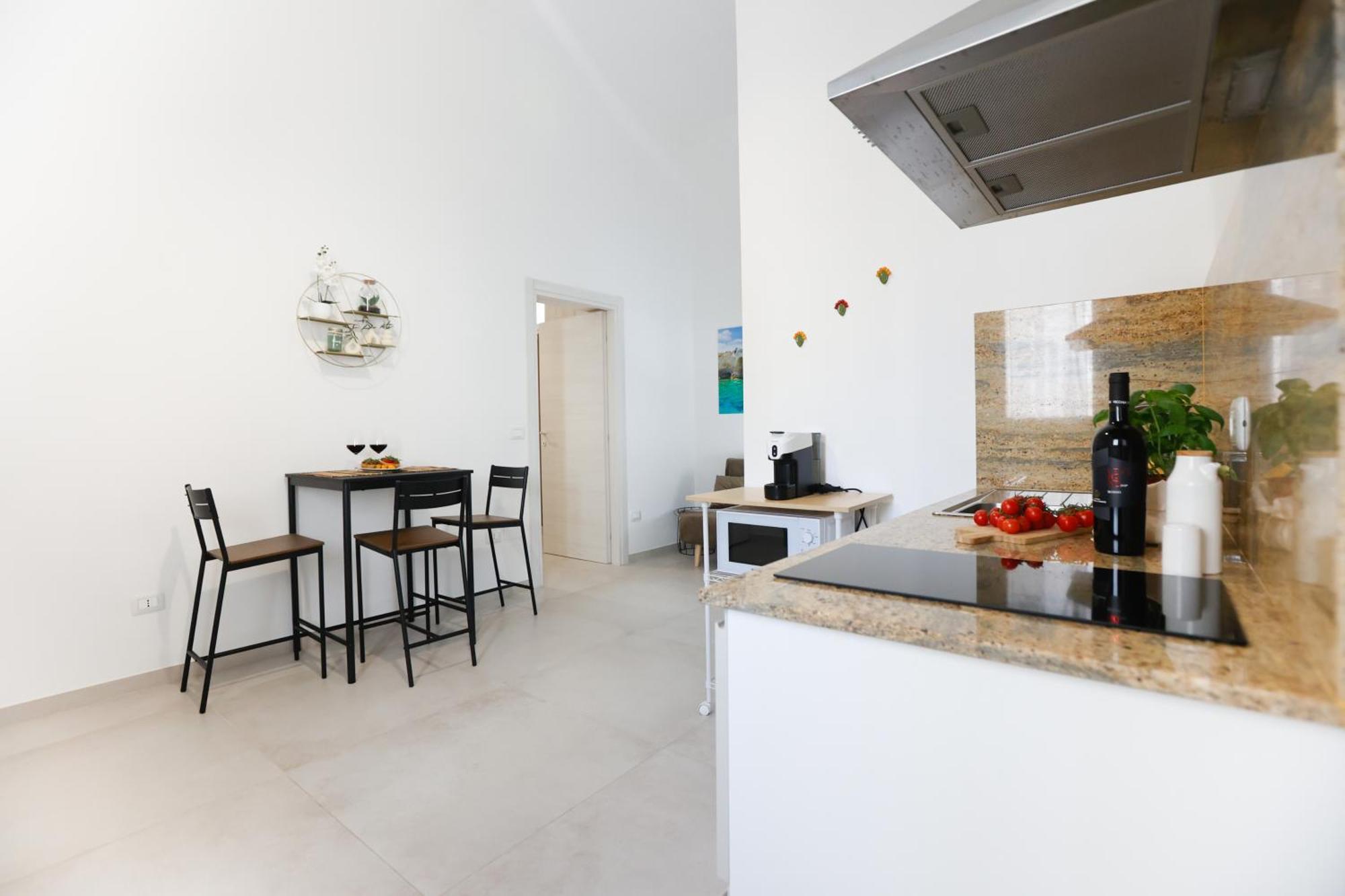 Appartamento Elegante Bilocale Con Giardino Lecce Esterno foto